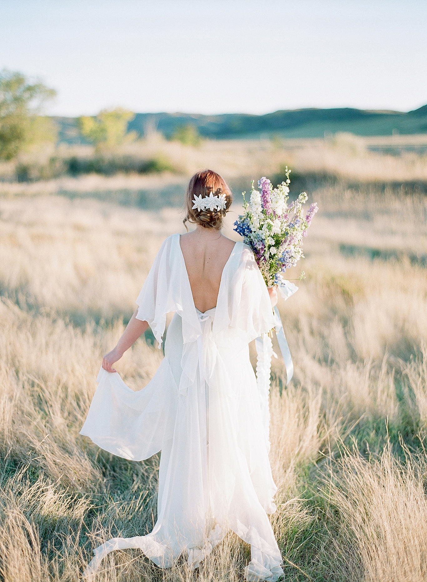 Organic Vintage Wedding Inspiration | Golden Veil Photography | North Dakota